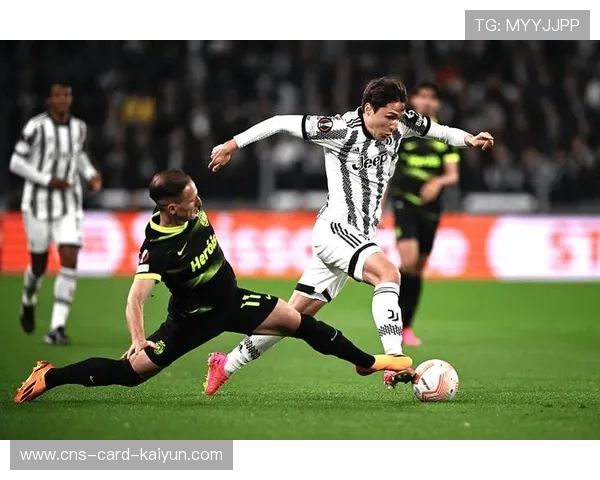 意甲尤文中场抢断转攻形成致命一击